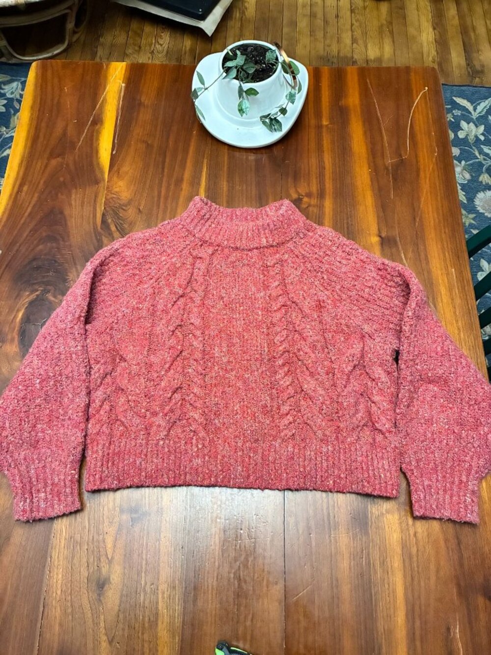 Universal Thread Goods Co. Womens Medium Red Wool Blend Cable Knit Cropped Sweat